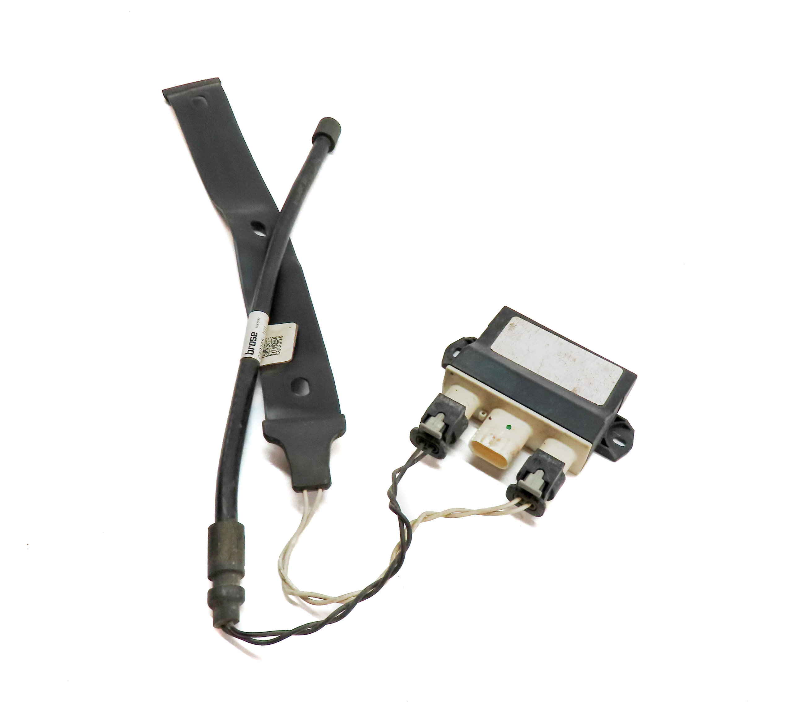 16-19 LAND ROVER DISCOVERY SPORT (L550) LIFTGATE SMART OPENER MODULE w/ ANTENNA — exact item pictured